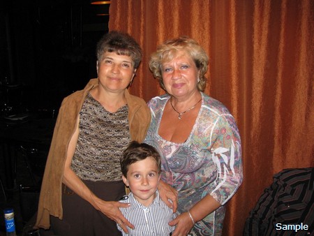 С бабушкой Инной и тетей Лизой